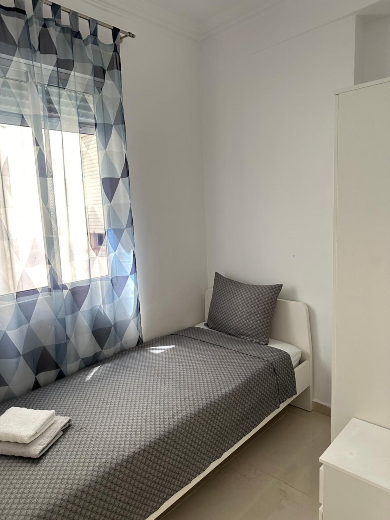 Modern And Bright 5 Bedroom Apartment Del Prado Gandia Exterior photo