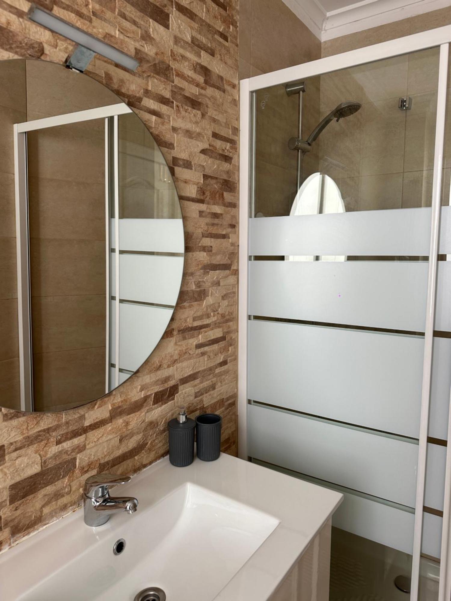 Modern And Bright 5 Bedroom Apartment Del Prado Gandia Exterior photo